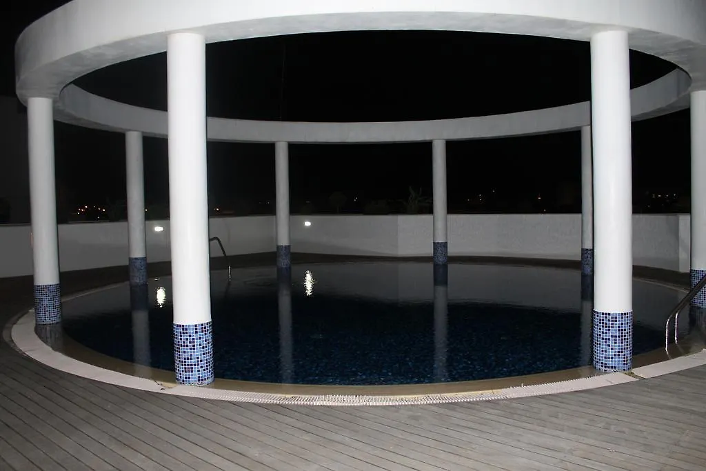 Larnaca Apartments By The Sea-Tessera Fanaria