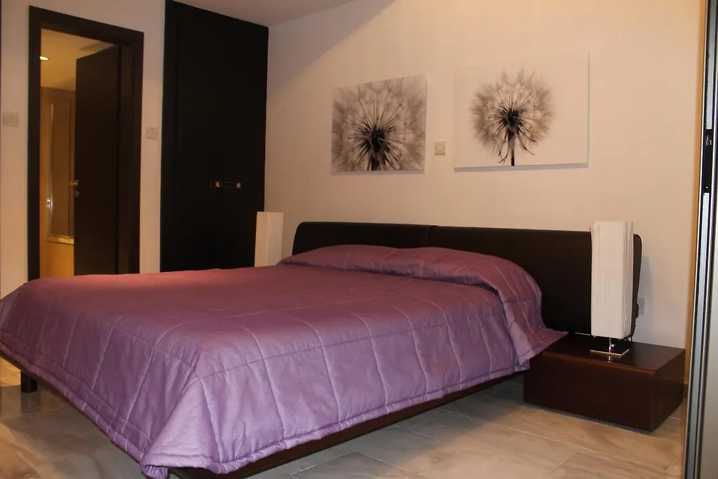 Larnaca Apartments By The Sea-Tessera Fanaria Кипр